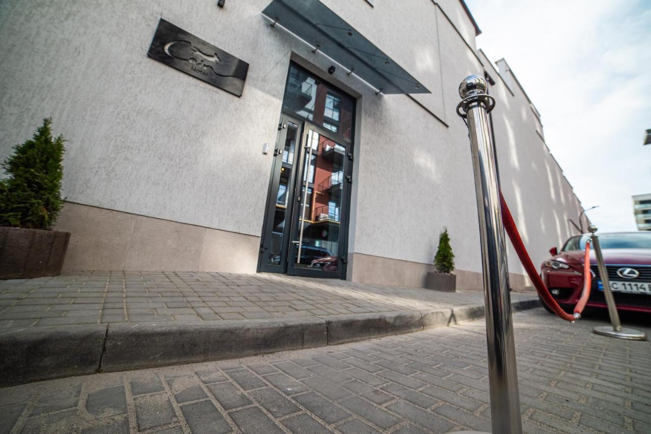 Coin Inn Lviv Exterior photo